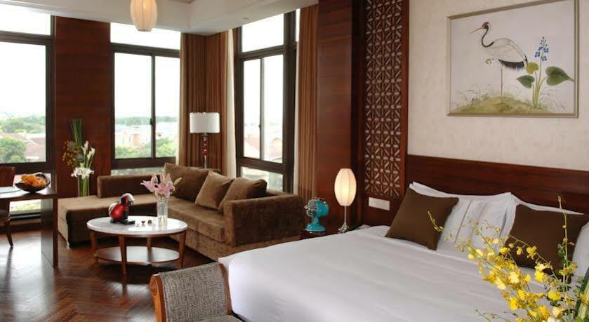 Fondney Hotel Shanghai Necc Hongqiao Airport T2 Exterior photo